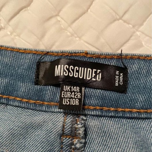 Missguided Mom Jeans - Picture 2 of 3